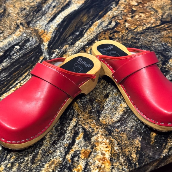 Vollsjo Clogs for Women - Picture 10 of 12